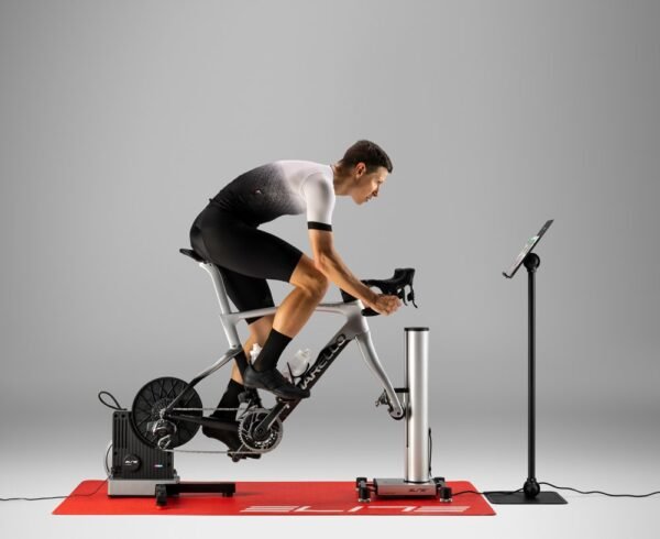 Elite Justo 2 Direktantrieb Rollentrainer – Bild 6